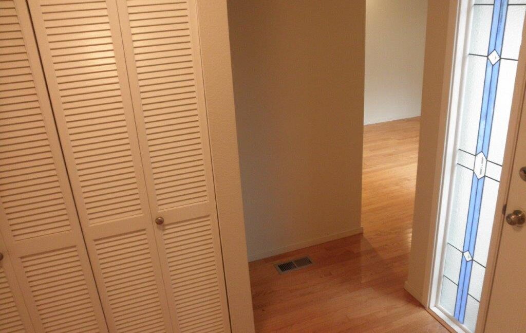 Entry interior