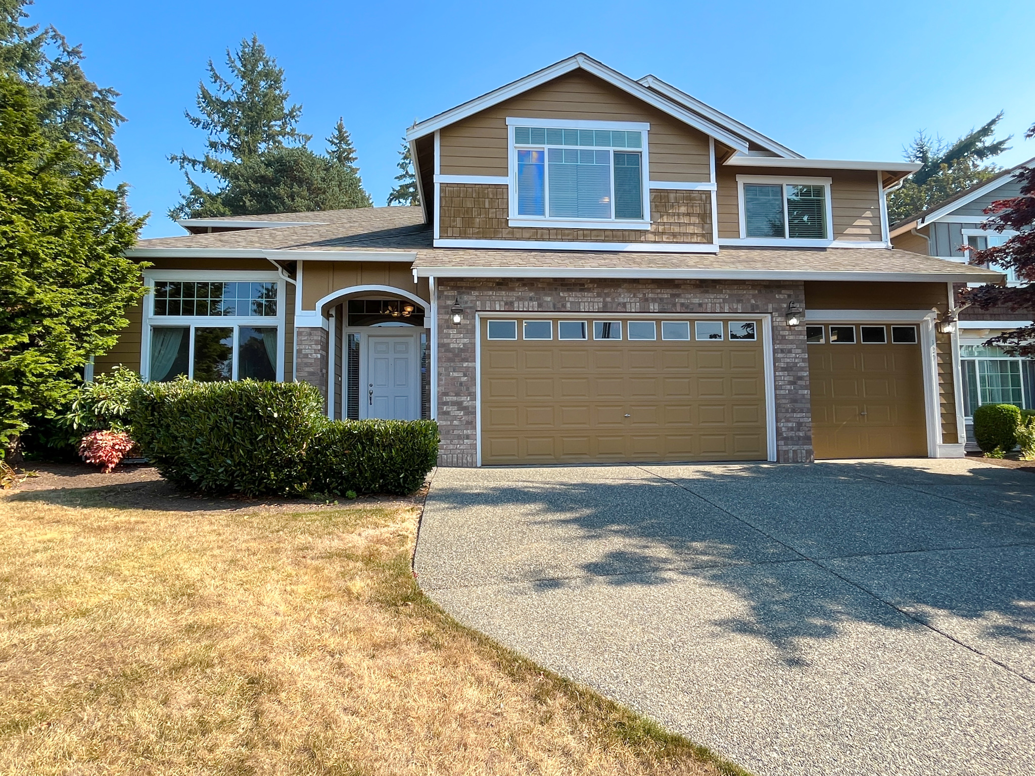 129 185th Pl SW Bothell, WA 98012 $3,500 Per Month